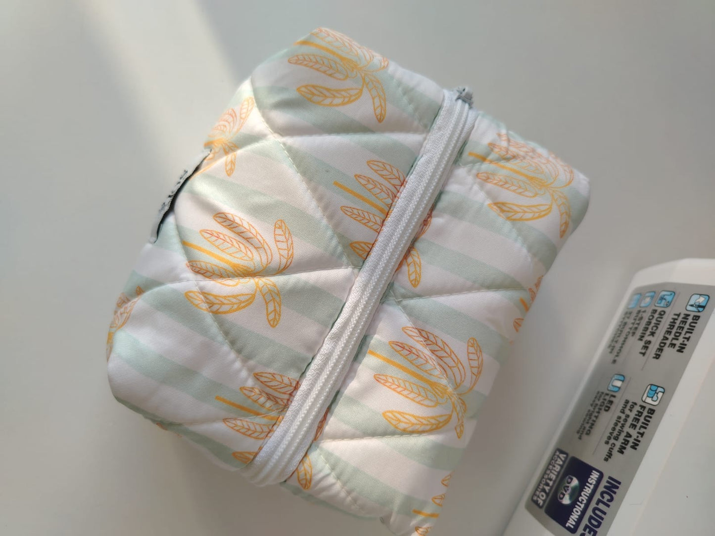 Palm pouch