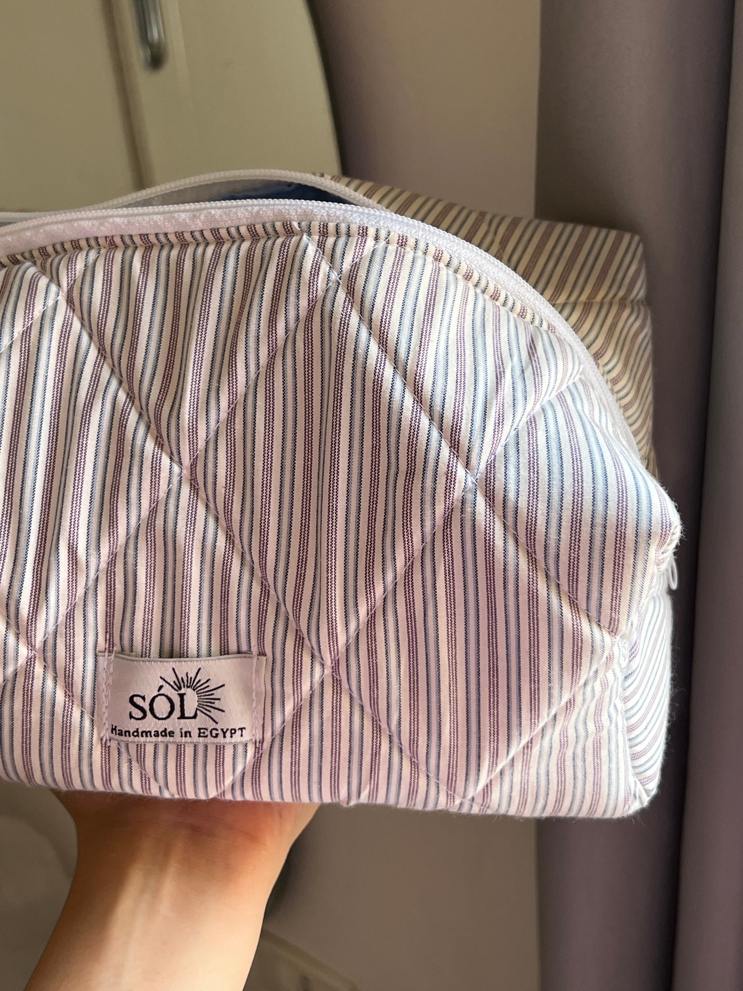 Kaia pouch