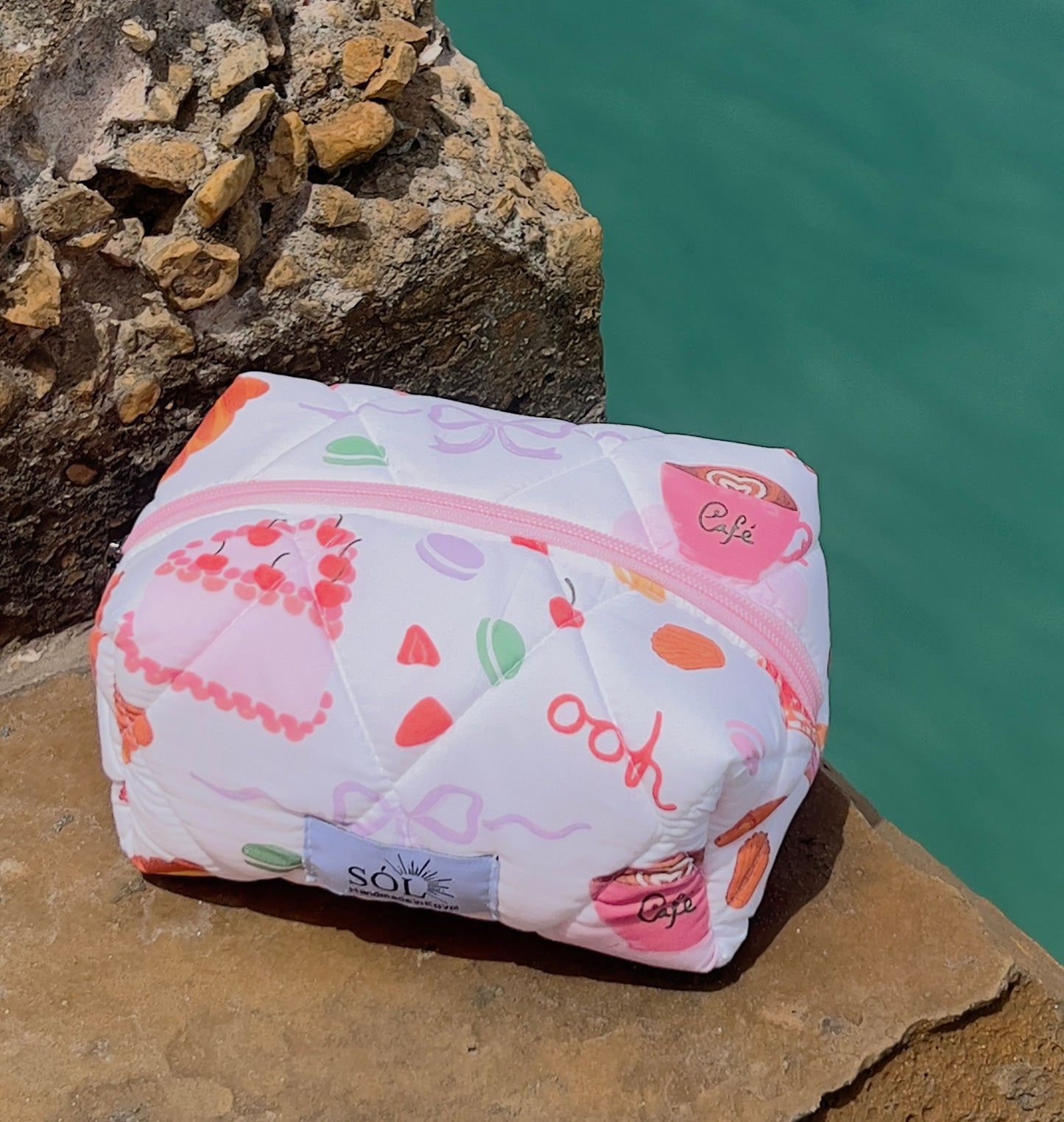 Emily pouch