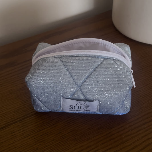 Mini sparkle pouch
