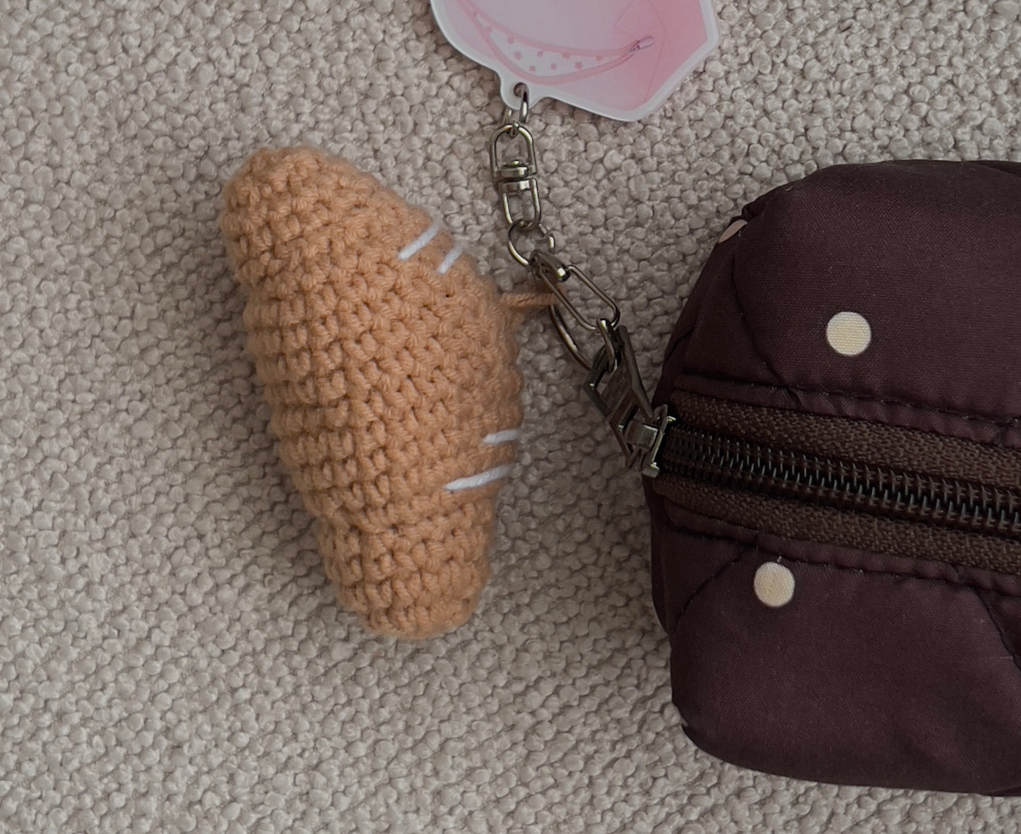 Croissant bag chain