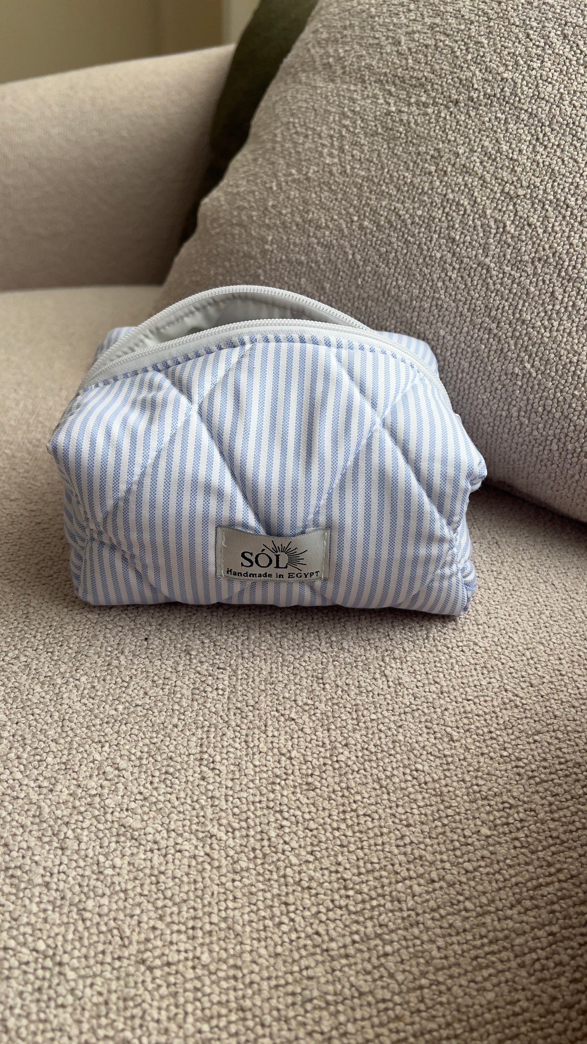 Lily blue pouch