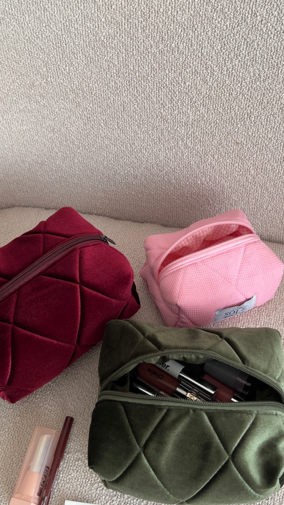 Waffle pink pouch