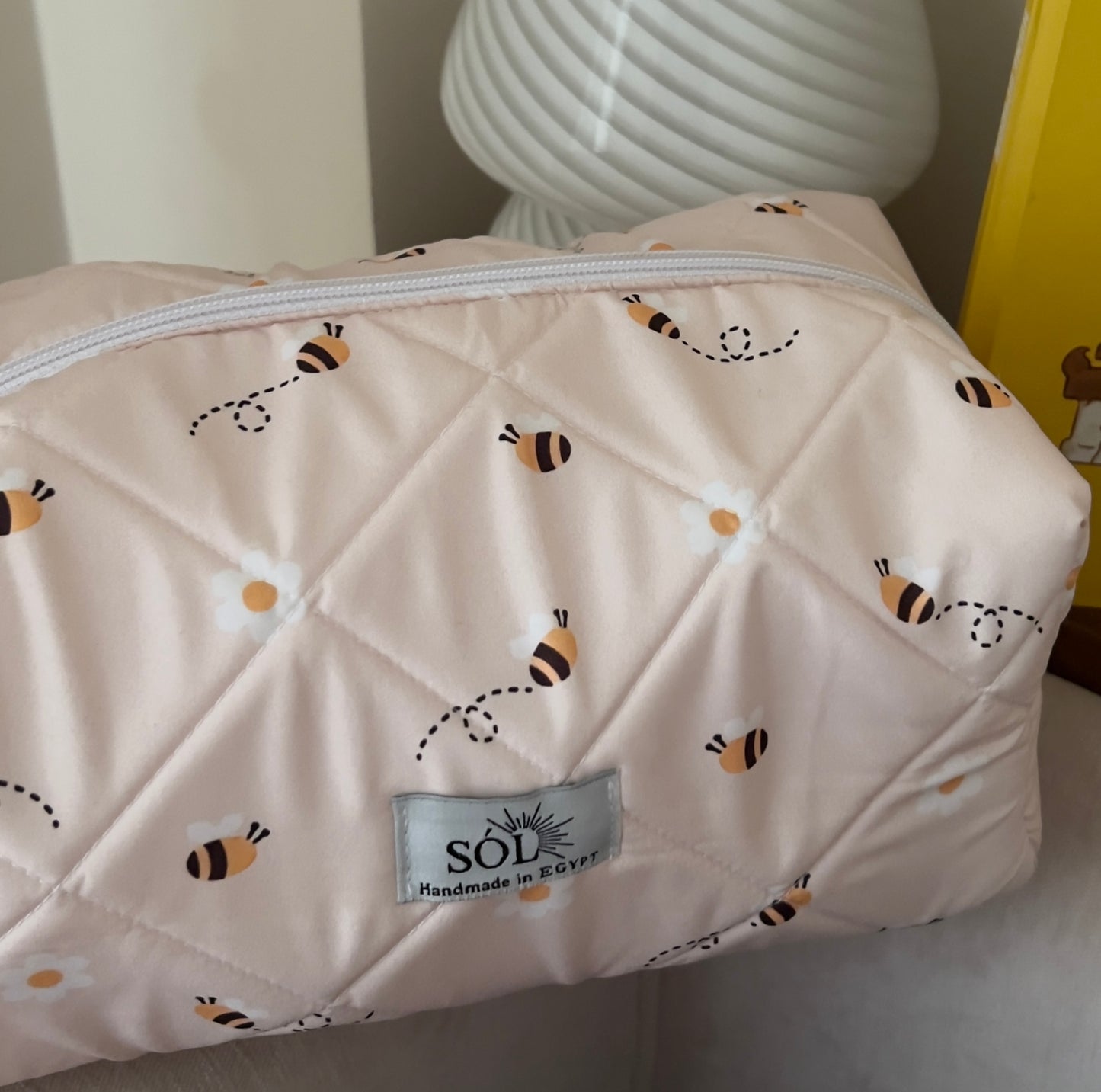Honey bunny pouch
